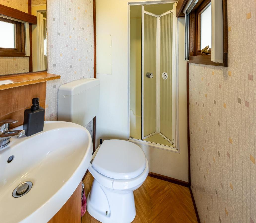 Mobilheim Chalet - Vyrovicka Prehrada Hotel Vyrovice Екстериор снимка